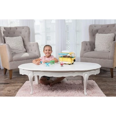 Peppa Pig Family Campervan Camping Playset, 5 Pieces - Includes Peppa Figure, Daddy Pig, Camper Vehicle, Picnic Table & Grill - Ages 2+ 6 Peppa Pig Family Campervan Camping Playset, 5 Pieces - Includes Peppa Figure, Daddy Pig, Camper Vehicle, Picnic Table & Grill - Ages 2+ - Image 6