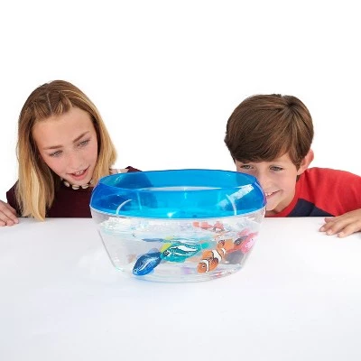 Robo Fish Robotic Swimming Pets Fish Tank Playset by ZURU 5 Robo Fish Robotic Swimming Pets Fish Tank Playset by ZURU - Image 5