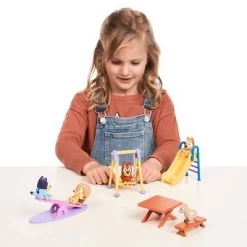 Bluey Deluxe Park Themed Playset -Action Figure Playsets Sales Store unnamed file 339