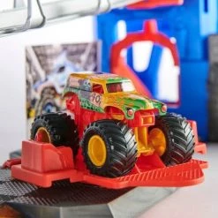 Monster Jam Monster Garage Playset - 1:64 Scale -Action Figure Playsets Sales Store unnamed file 780
